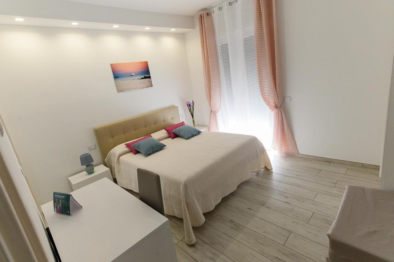 Pineta Del Mare Bed & Breakfast Alba Adriatica Bagian luar foto